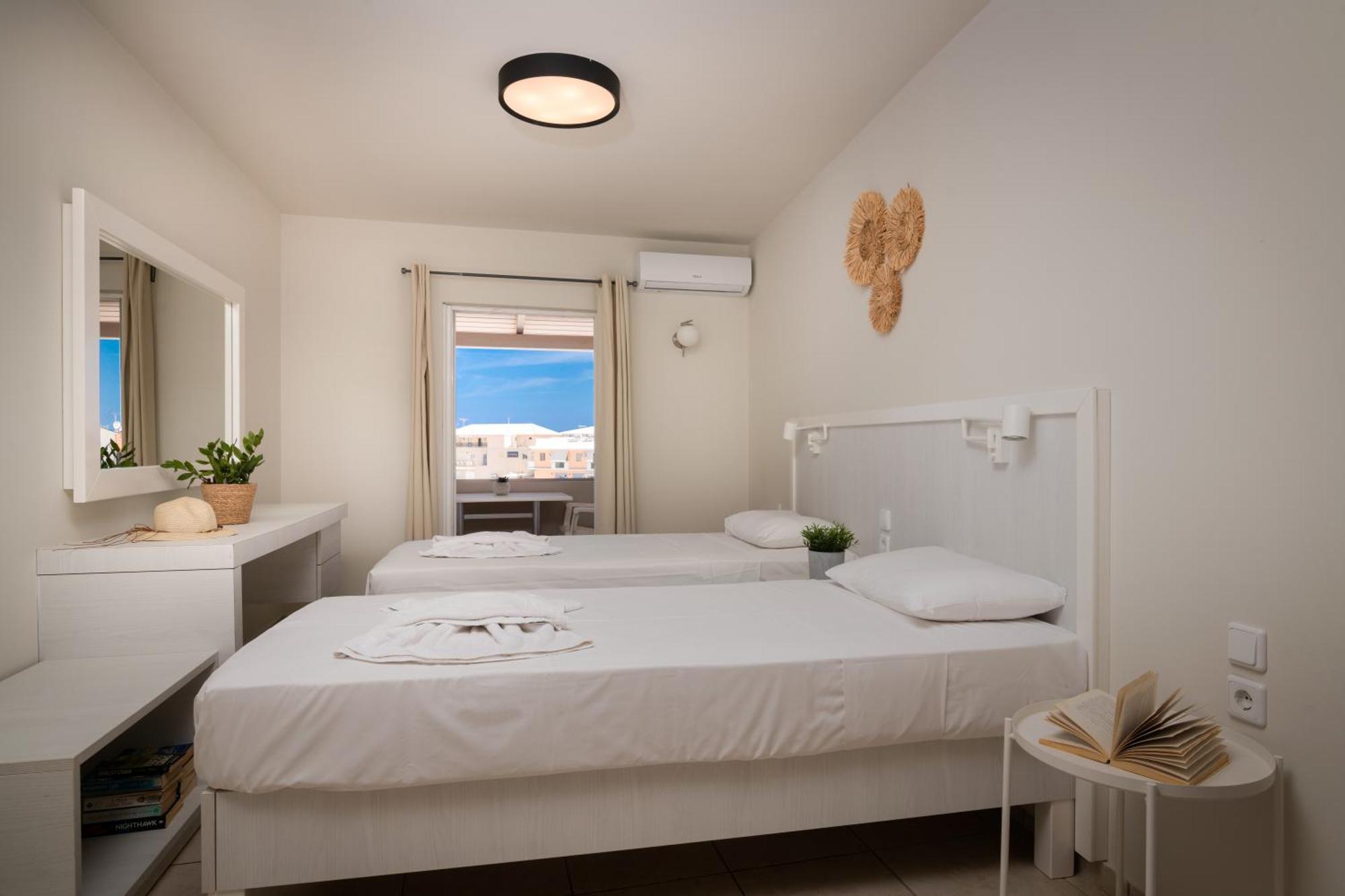 Alykes View Apartments エクステリア 写真