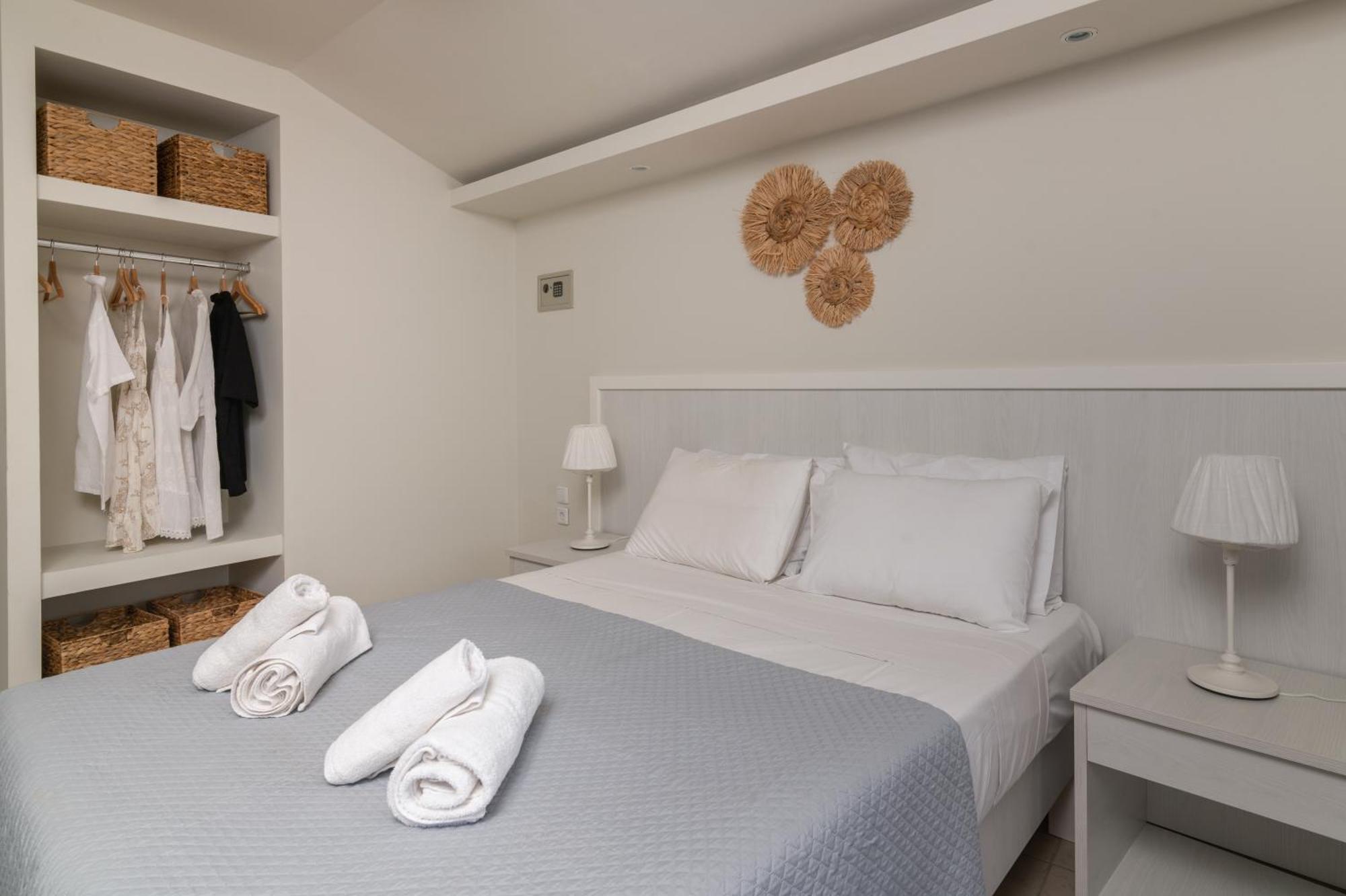 Alykes View Apartments エクステリア 写真