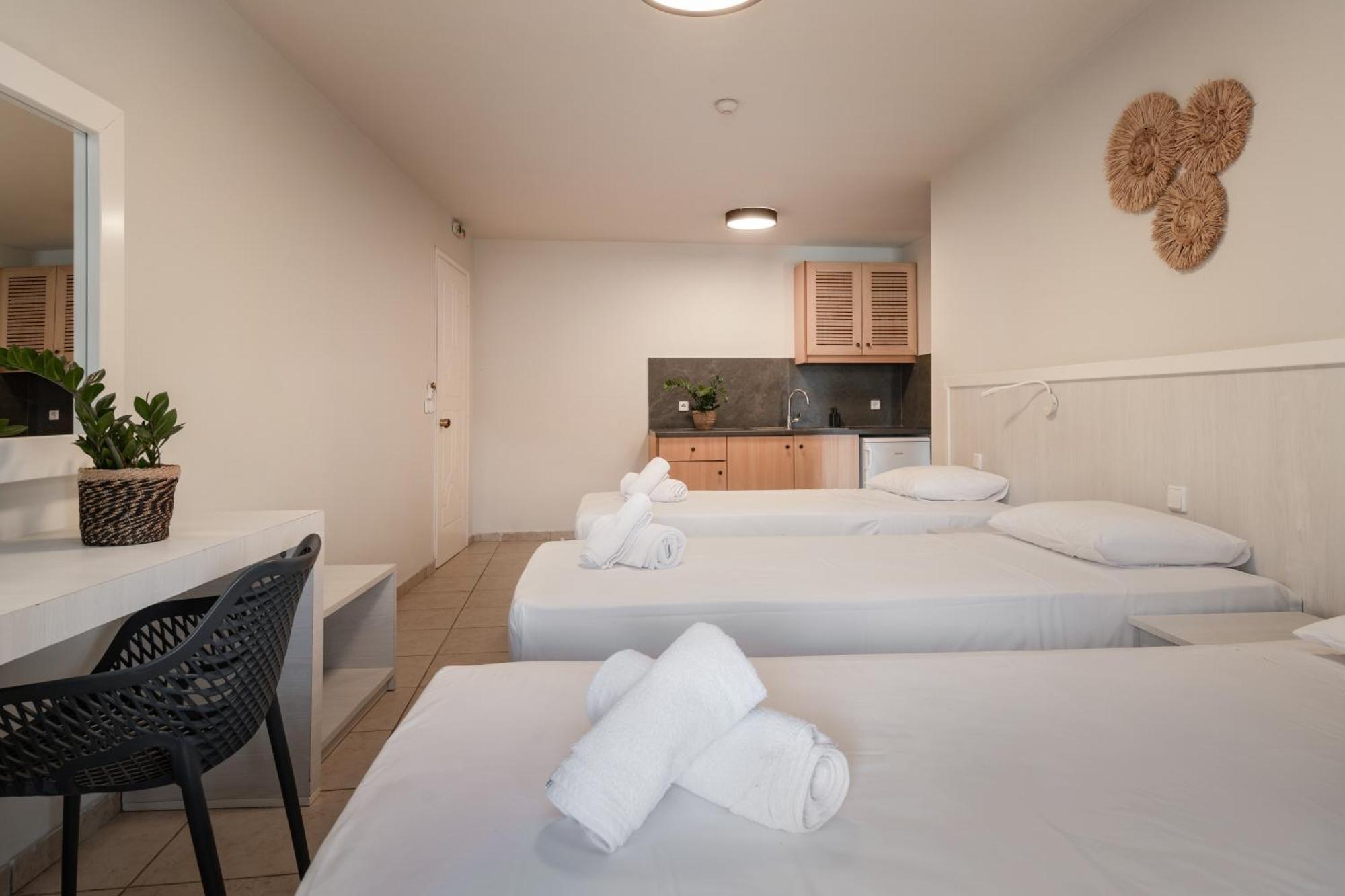 Alykes View Apartments エクステリア 写真